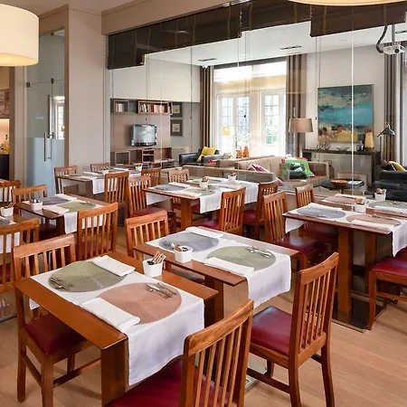 Turim Palace Hotel 4*