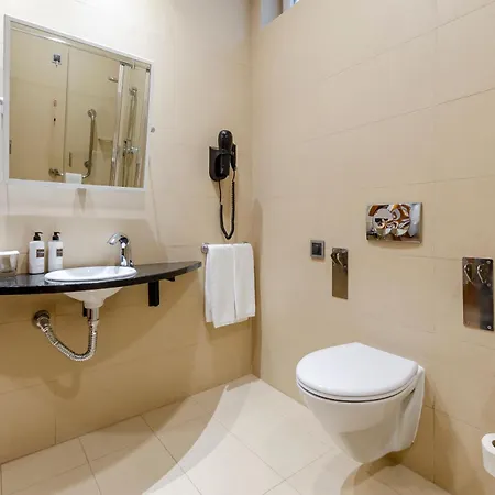 Turim Palace Отель Авейру