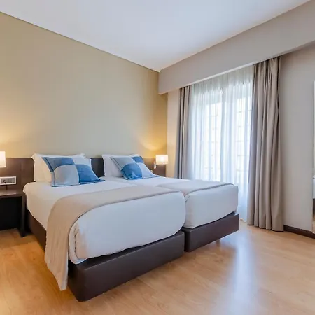 Turim Palace Авейру