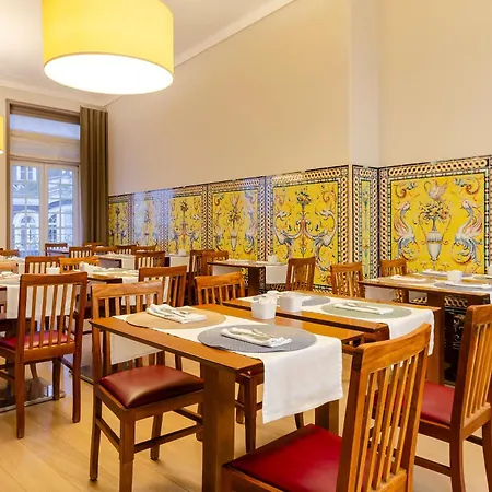 Отель Turim Palace 4*