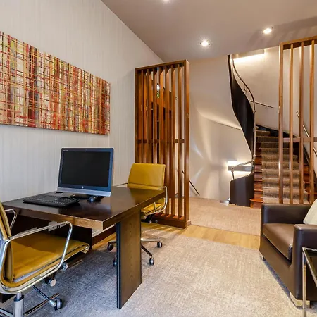 Отель Turim Palace 4*