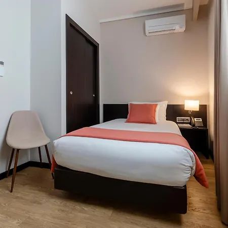 Turim Palace Hotel 4*
