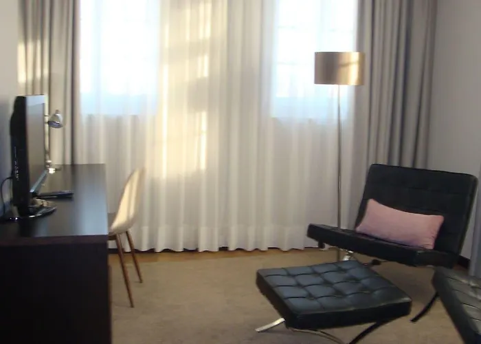 Turim Palace Otel 4*